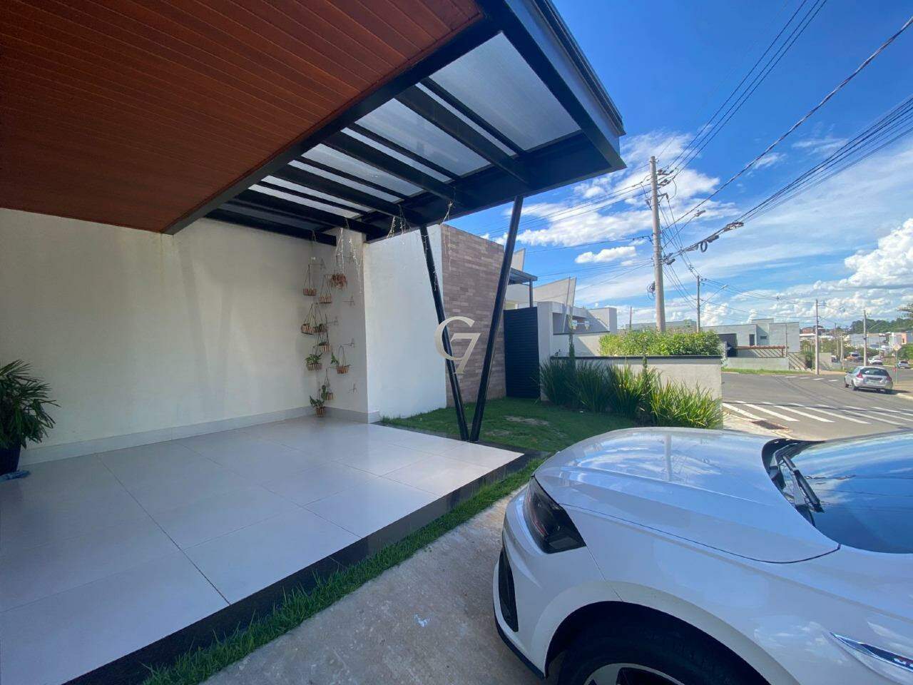 Casa à venda no Jardim Guarujá: 