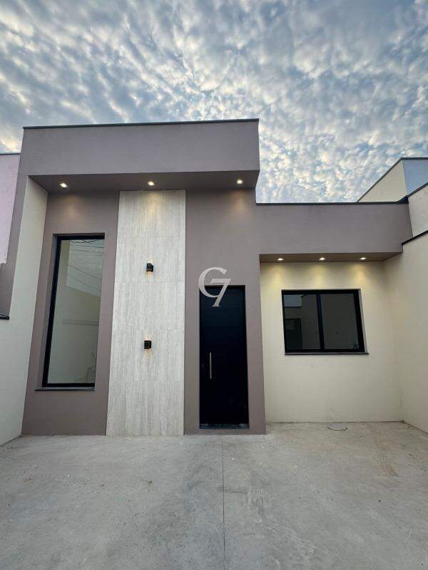 Casa à venda no Jardim Novo São Pedro: 