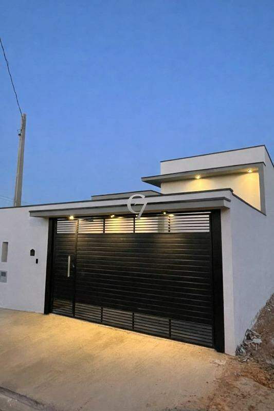 Casa à venda no Jardim Novo São Pedro: 