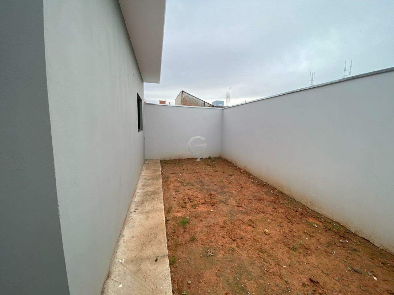 Casa à venda no Jardim Novo São Pedro: 
