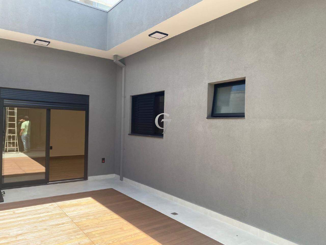 Casa à venda no Jardim Guarujá: 
