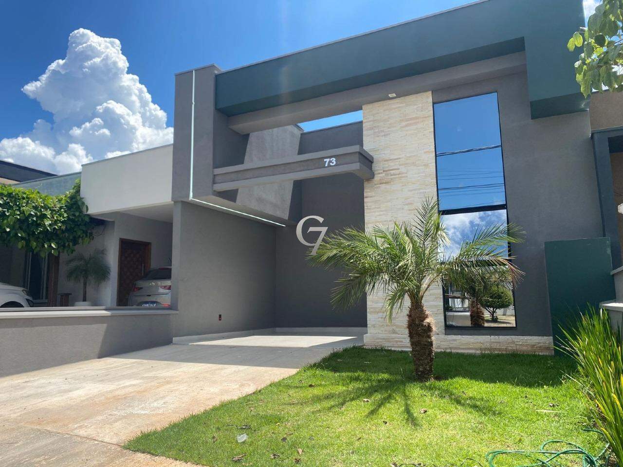 Casa à venda no Jardim Guarujá: 