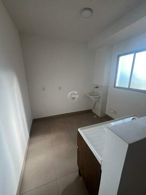 Apartamento à venda no Residencial Parque Laguna: 
