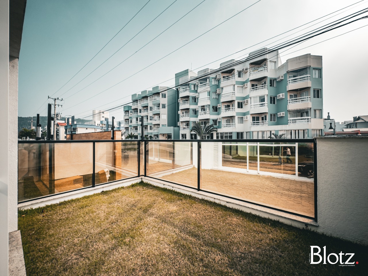 Apartamento à venda no Ingleses do Rio Vermelho: 