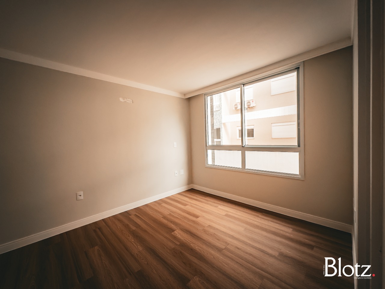 Apartamento à venda no Ingleses do Rio Vermelho: 