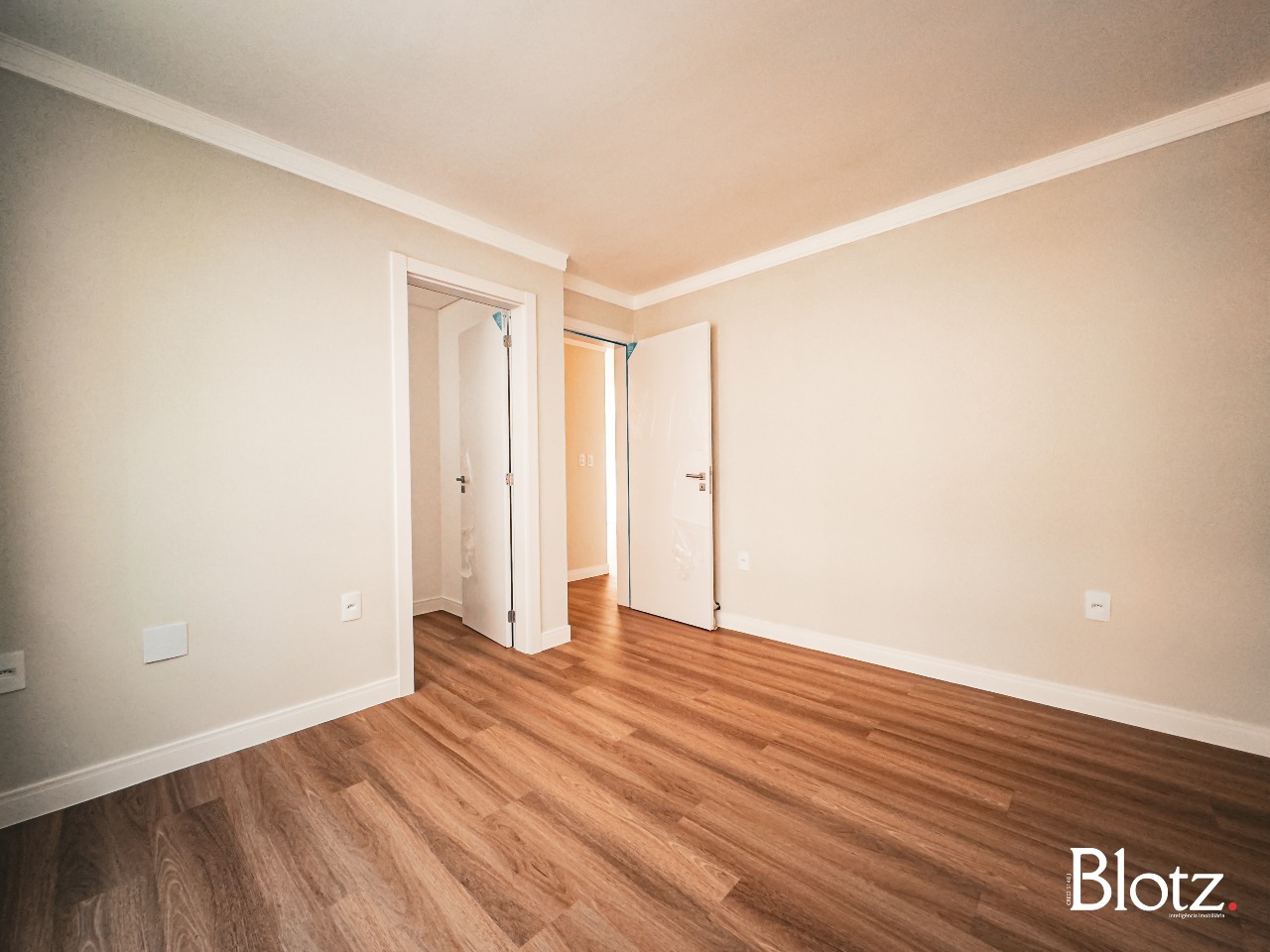 Apartamento à venda no Ingleses do Rio Vermelho: 