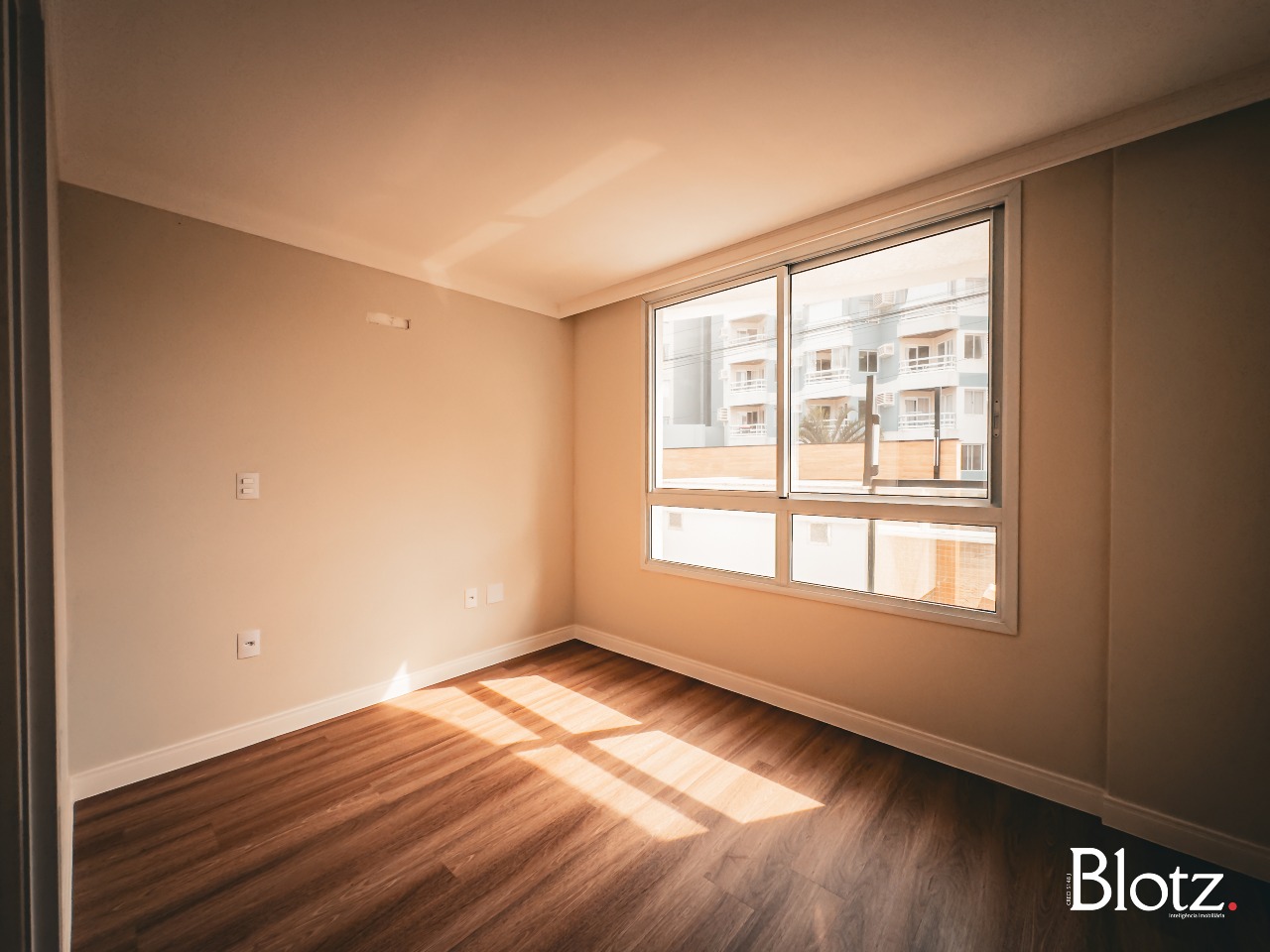 Apartamento à venda no Ingleses do Rio Vermelho: 