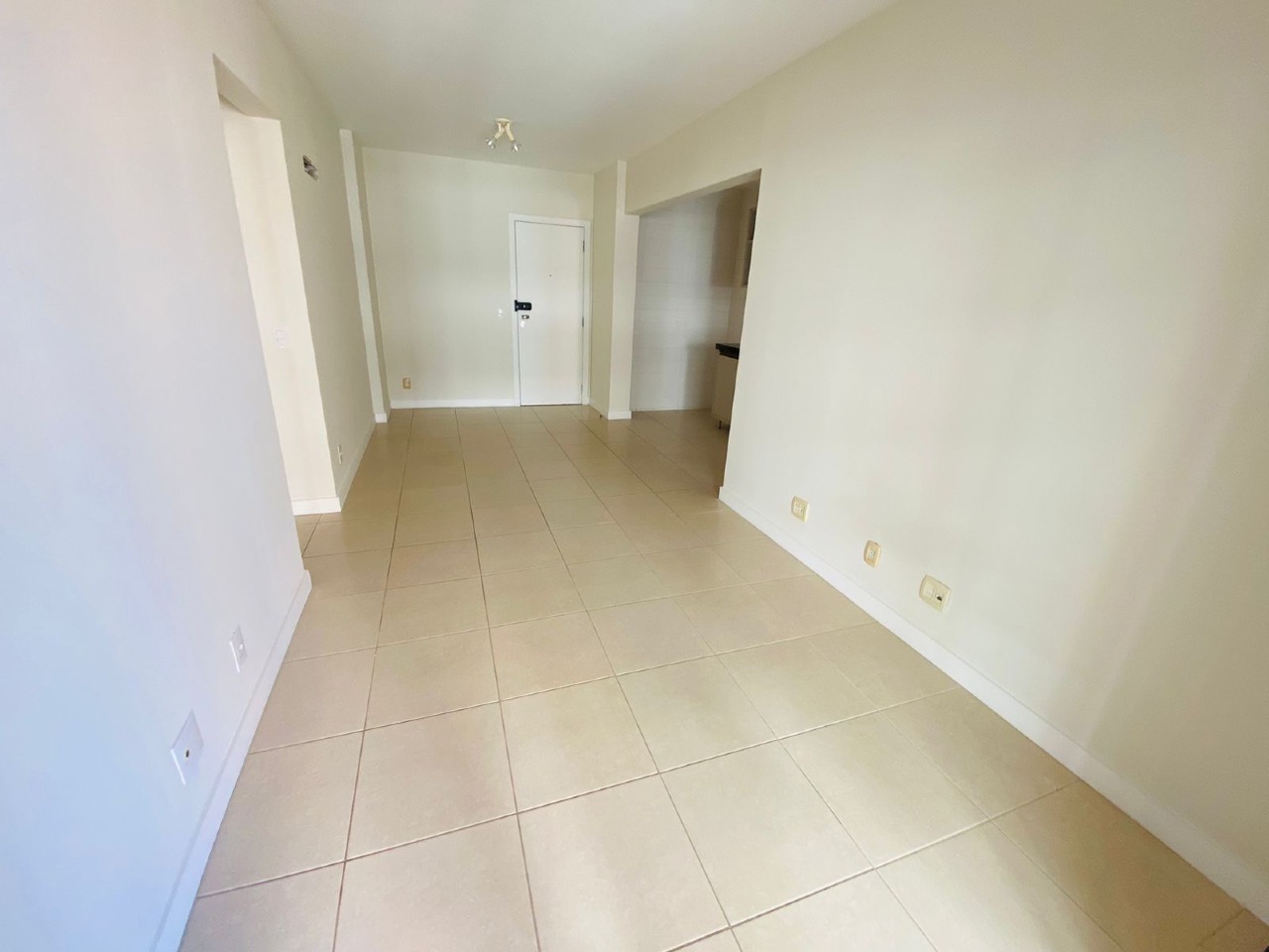 Apartamento[ NumeroQuarto] Centro Florianópolis Plaza Viena: 