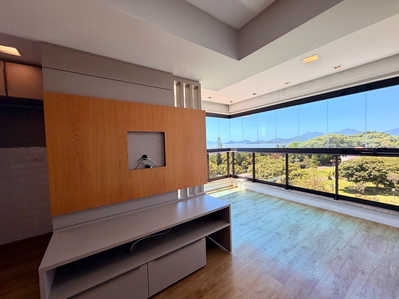 Apartamento[ NumeroQuarto] Agronômica Florianópolis Belvedere Sul Mare: 