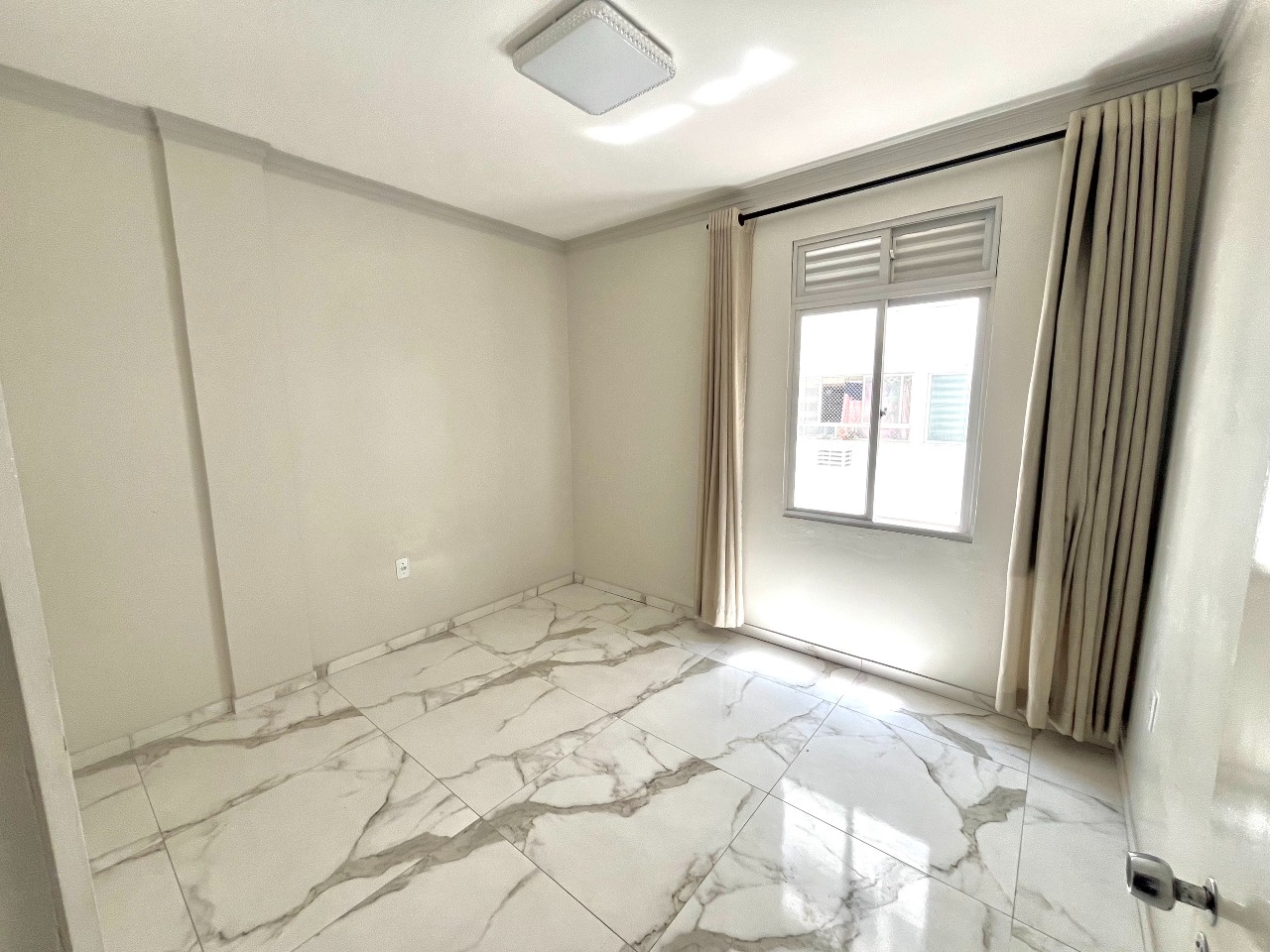 Apartamento[ NumeroQuarto] Centro Florianópolis Ayrton Ramalho: 