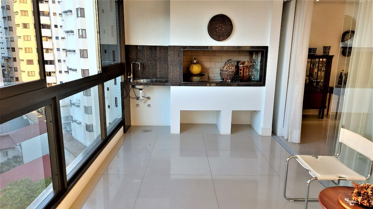 Apartamento[ NumeroQuarto] Centro Florianópolis Celso Lopes: 