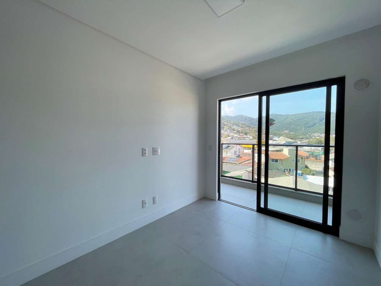 Estúdio[ NumeroQuarto] Saco Grande Florianópolis La Spezia: 