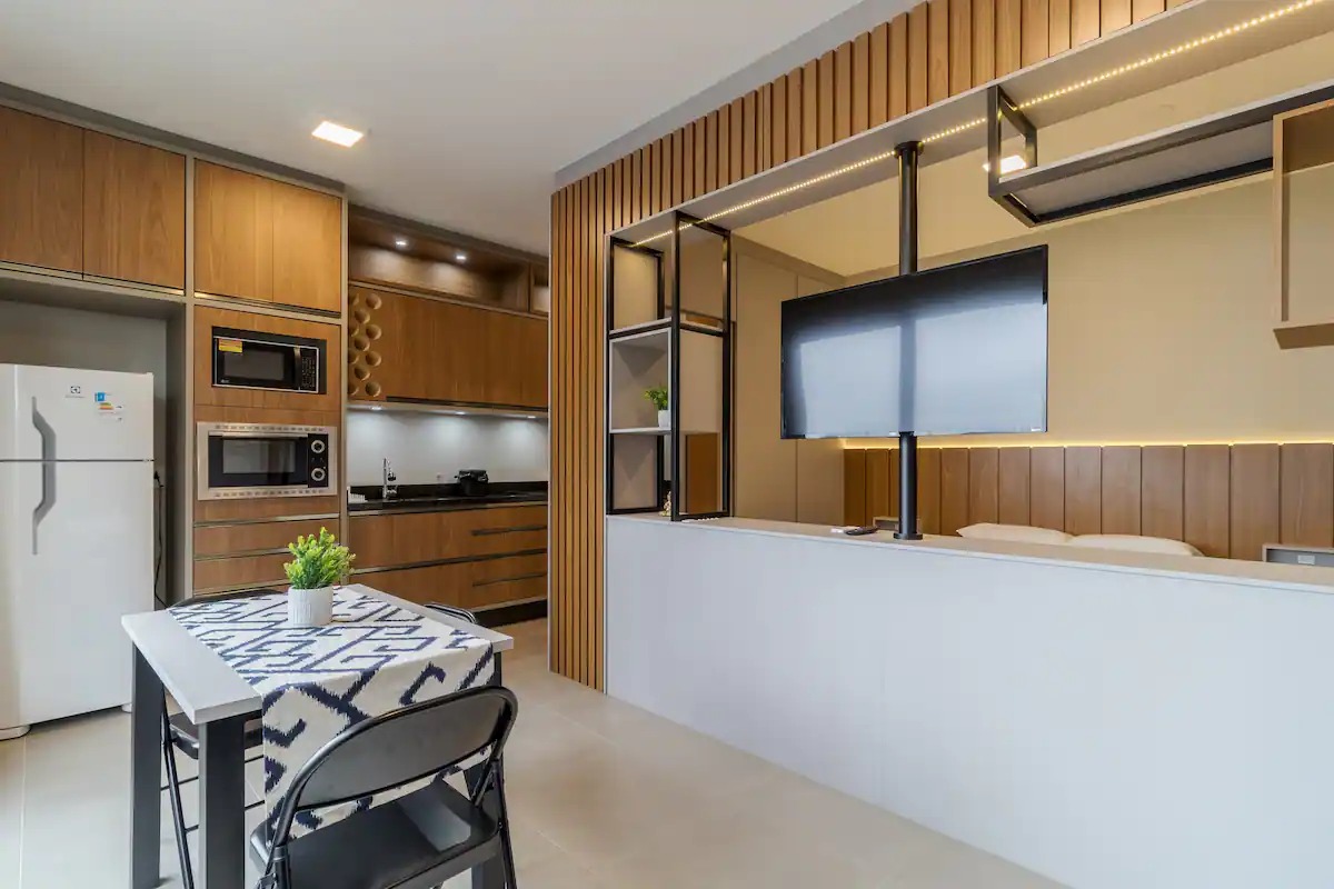 Estúdio[ NumeroQuarto] Centro Florianópolis Top Vision Tower: 