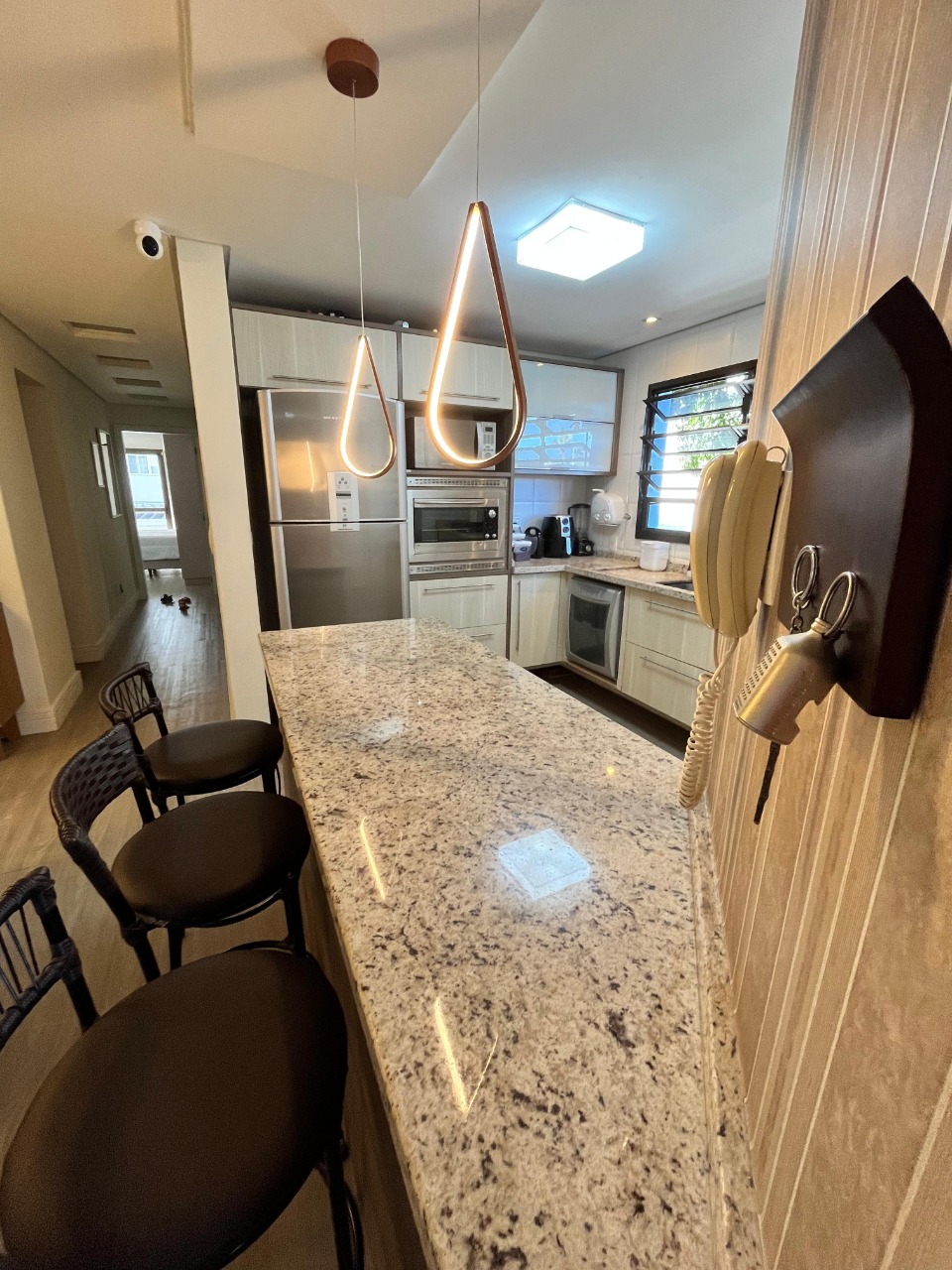 Apartamento[ NumeroQuarto] Coqueiros Florianópolis Bellamare: 