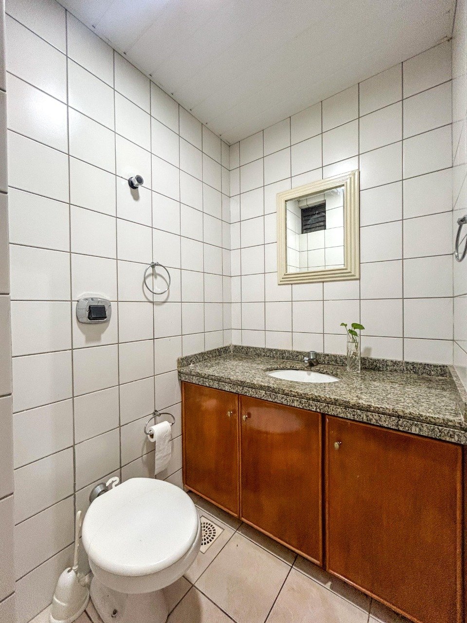 Salas/Conjuntos[ NumeroQuarto] Centro Florianópolis Centro Executivo Casa do Barão: 