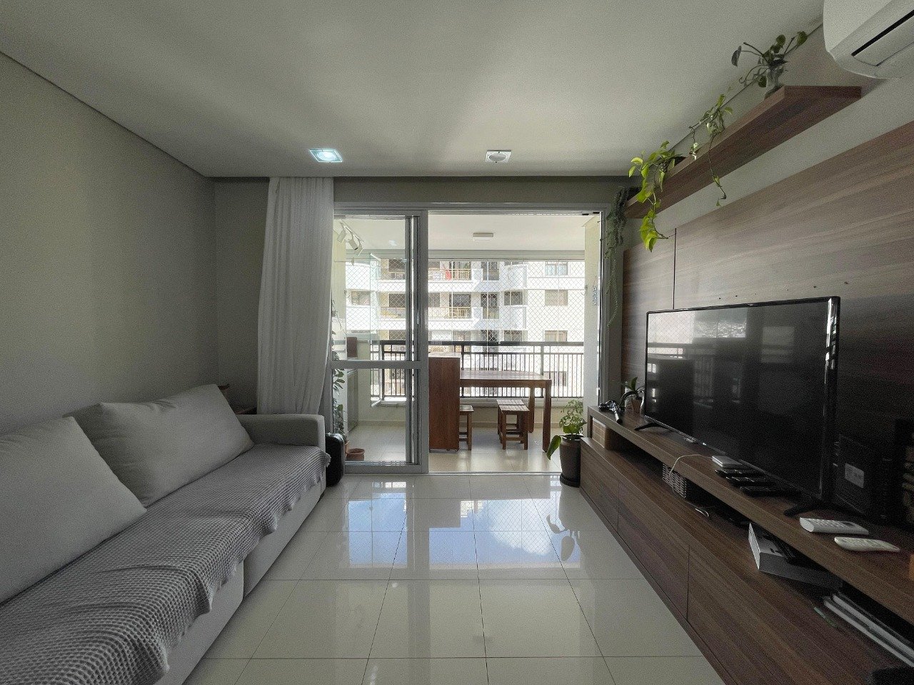 Apartamento[ NumeroQuarto] Itacorubi Florianópolis Jardins de Bordeaux: 