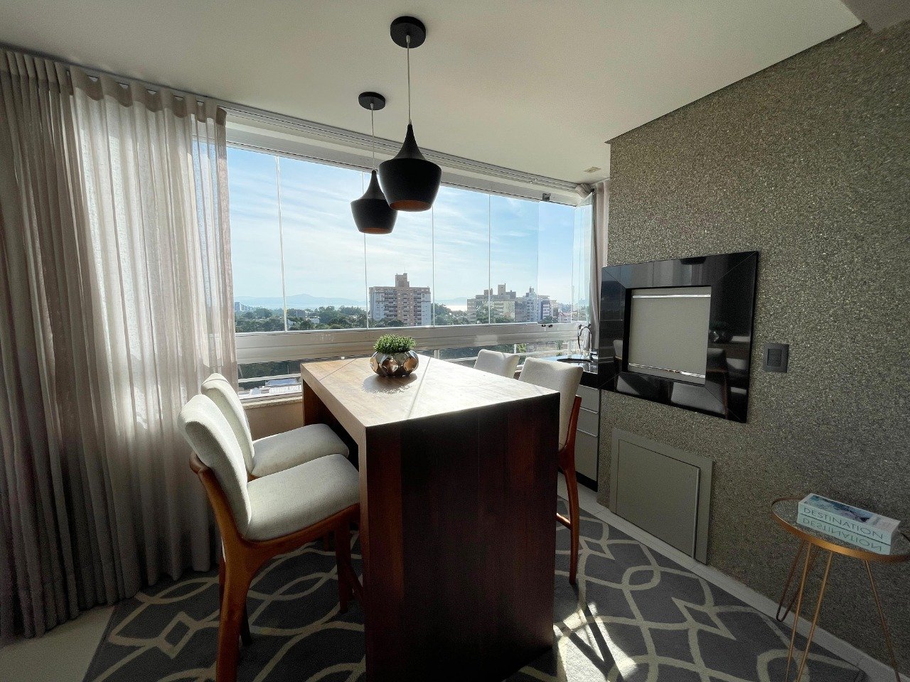 Apartamento[ NumeroQuarto] Itacorubi Florianópolis Grand Classic: 