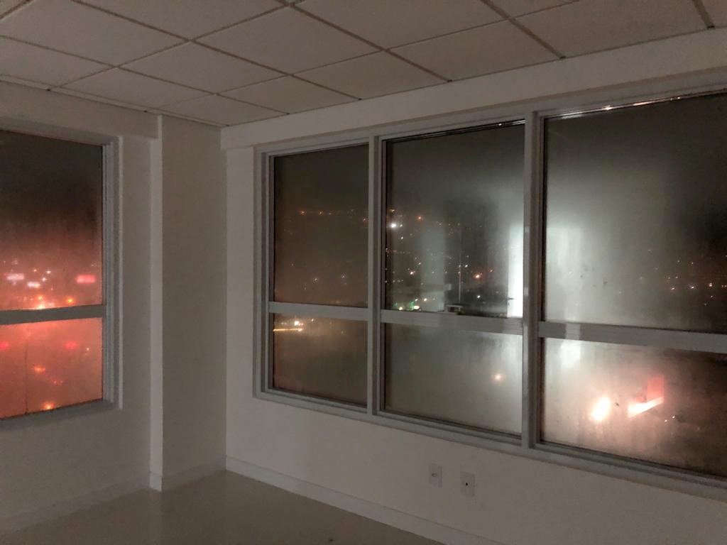 Salas/Conjuntos[ NumeroQuarto] Barreiros São José Itaguaçu Trade Center: 