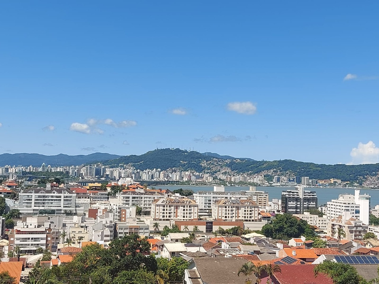 Apartamento[ NumeroQuarto] Coqueiros Florianópolis Mirante dos Corais: 