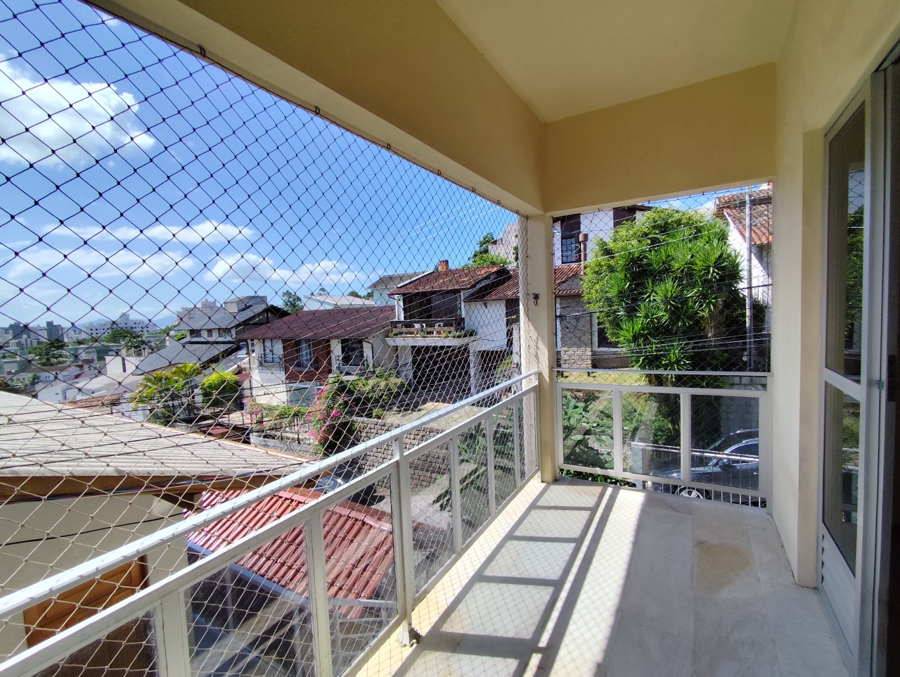 Casa[ NumeroQuarto] Trindade Florianópolis : frete norte 