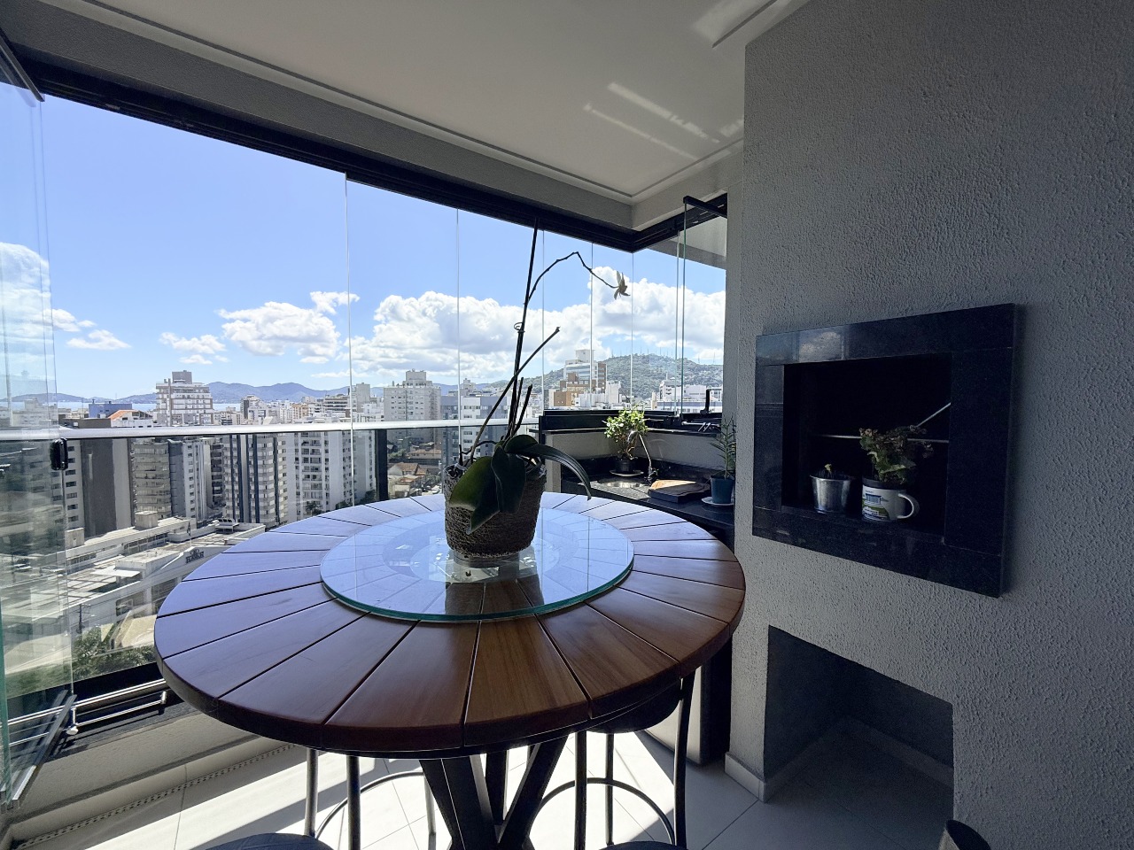 Apartamento[ NumeroQuarto] Centro Florianópolis Top Vision Residence: 