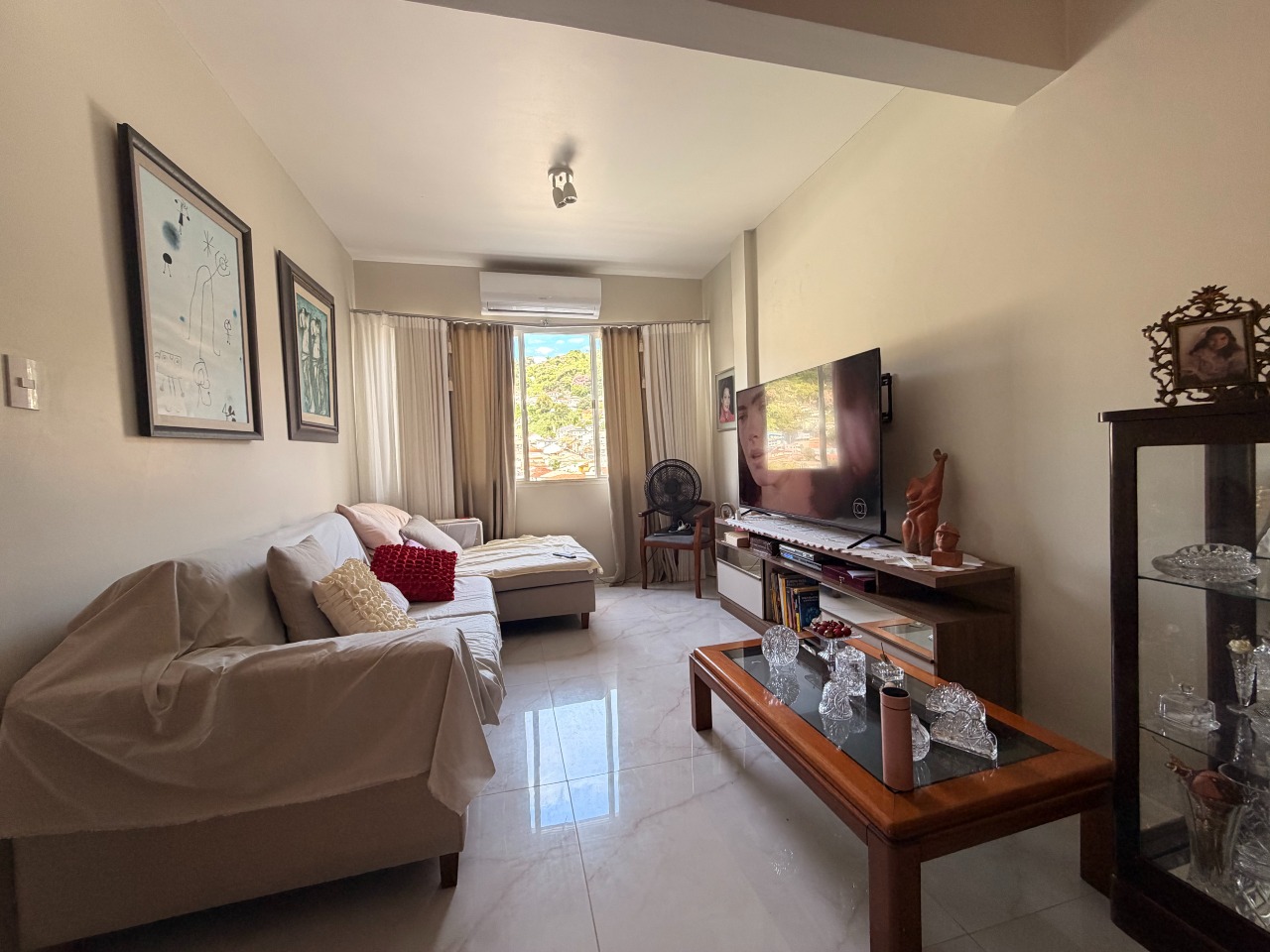 Apartamento[ NumeroQuarto] Centro Florianópolis Solar do Faial: 