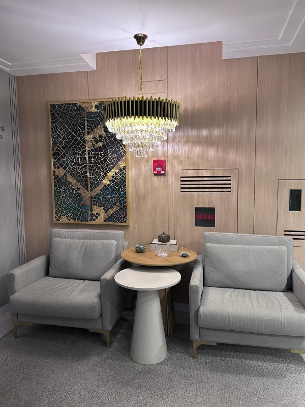 Apartamento[ NumeroQuarto] Campinas São José La Fontaine: Hall de Entrada