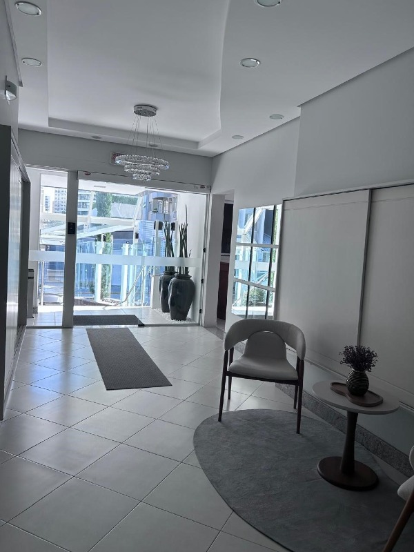 Apartamento[ NumeroQuarto] Campinas São José Valério: Hall  de Entrada