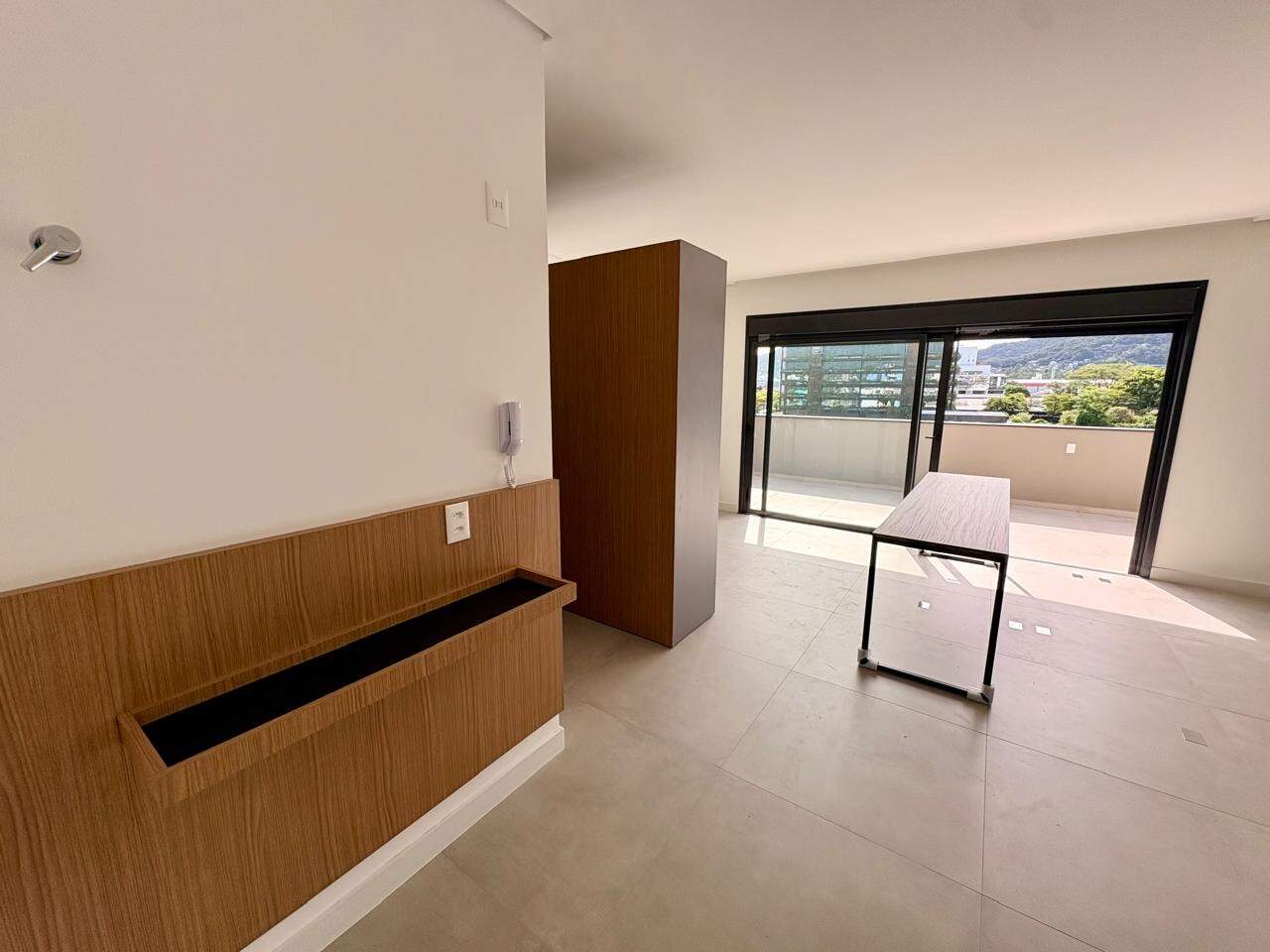 Apartamento[ NumeroQuarto] Saco Grande Florianópolis First: 