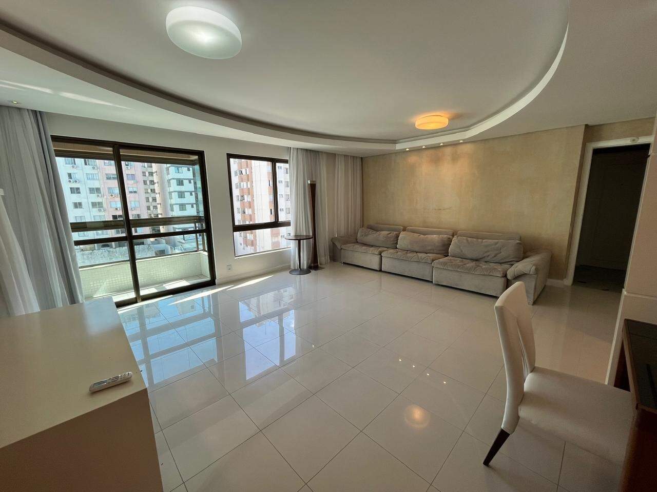 Apartamento[ NumeroQuarto] Centro Florianópolis Ilha da Magia: 