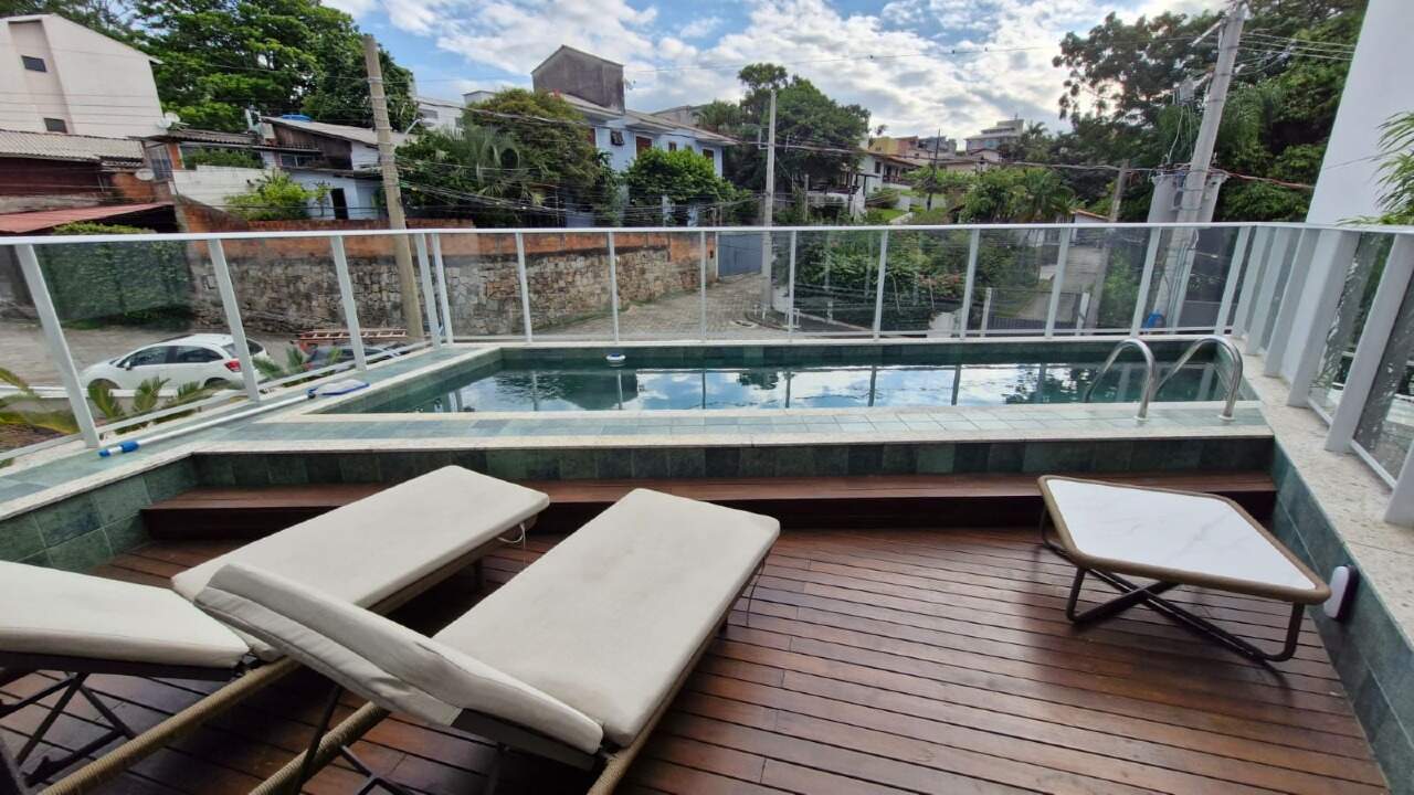 Apartamento[ NumeroQuarto] Itacorubi Florianópolis Alberto Santiago: 