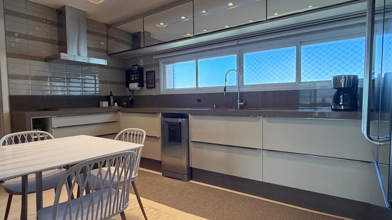 Apartamento 4 quartos em Agronômica, Florianópolis | Soprano Hall: 