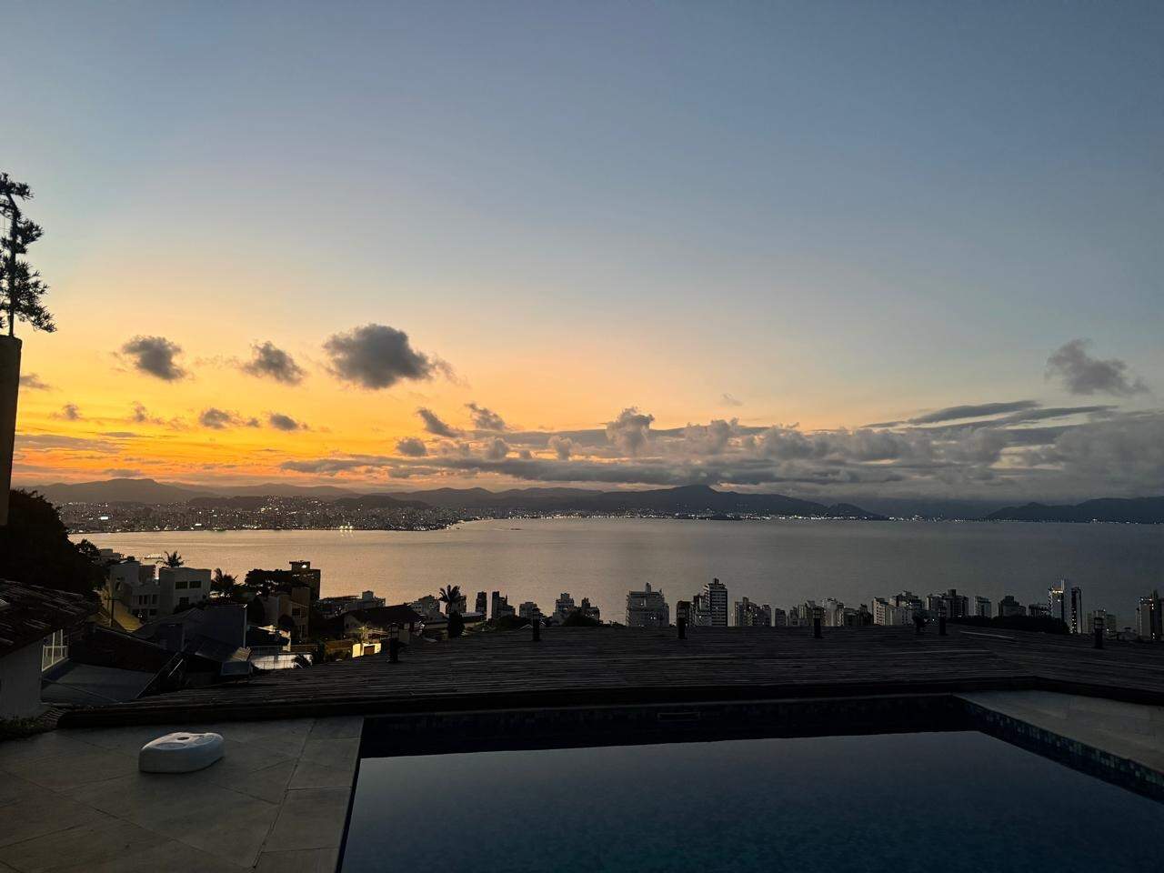 Casa 4 quartos em Centro, Florianópolis | : 