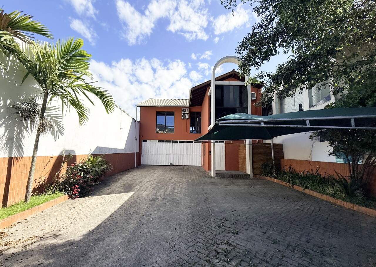 Prédio Comercial em João Paulo, Florianópolis | : 