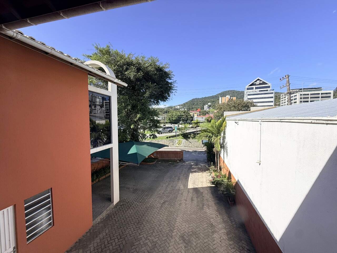 Prédio Comercial em João Paulo, Florianópolis | : 