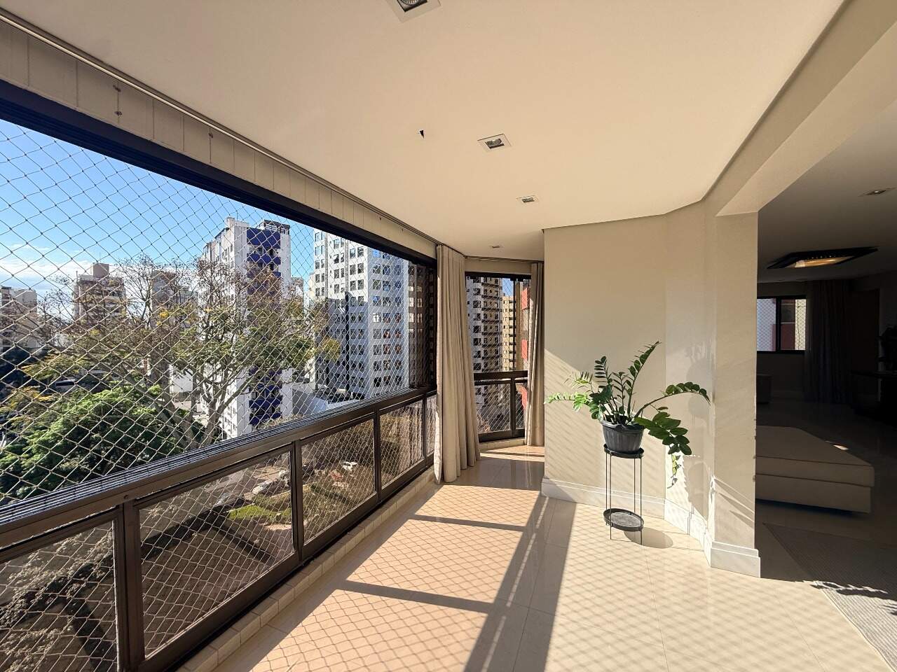 Apartamento 4 quartos em Centro, Florianópolis | Los Angeles: 
