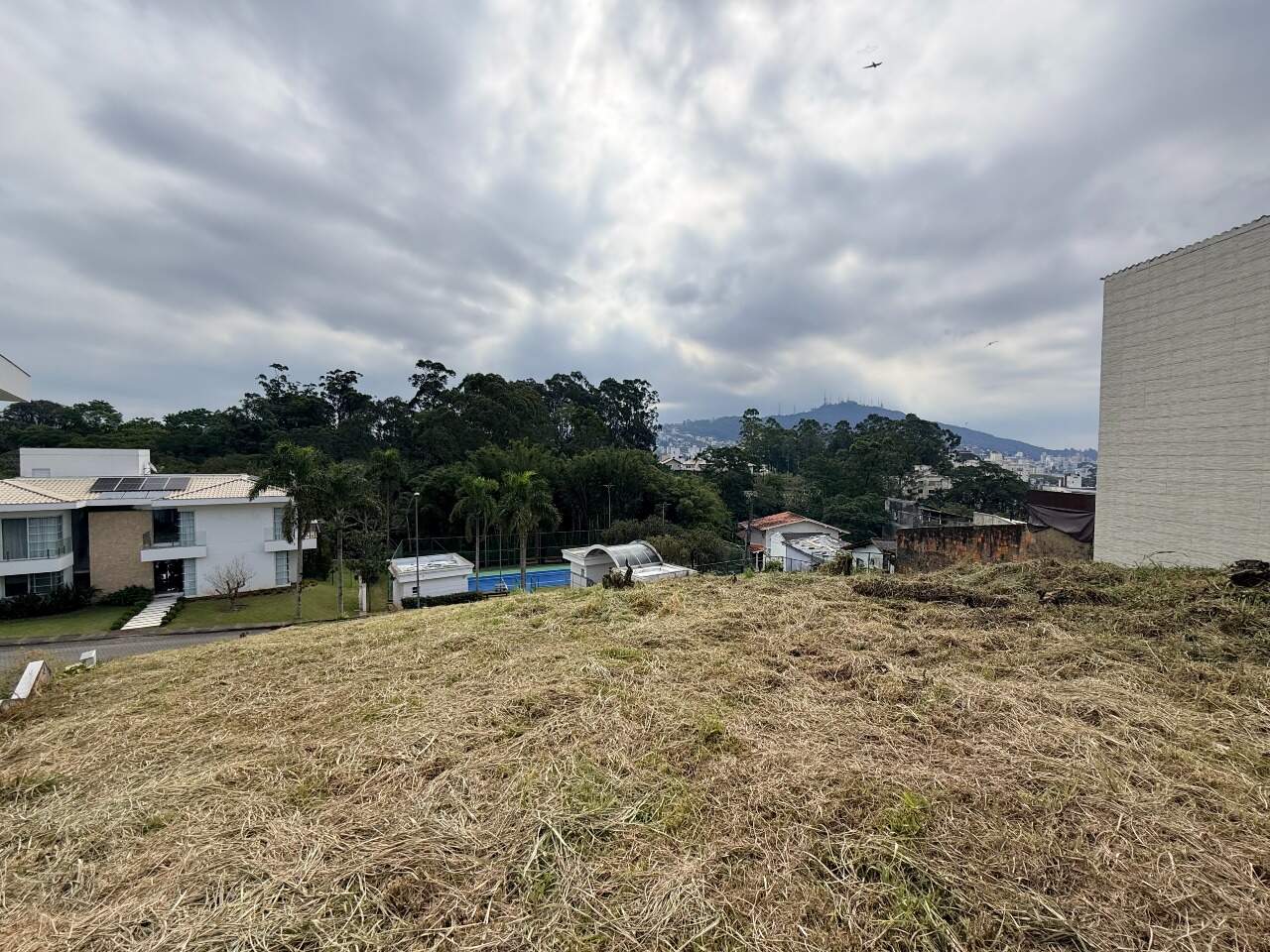 Terreno em Córrego Grande, Florianópolis | Condomínio Horizontal Residencial dos Araquas: 