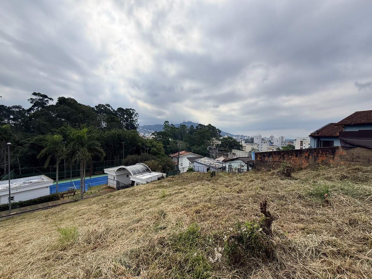 Terreno em Córrego Grande, Florianópolis | Condomínio Horizontal Residencial dos Araquas: 