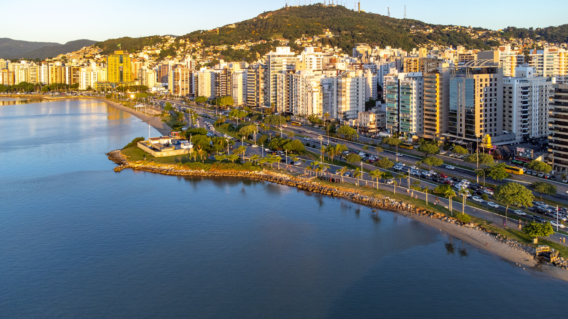 O que define um imóvel de alto padrão em Florianópolis