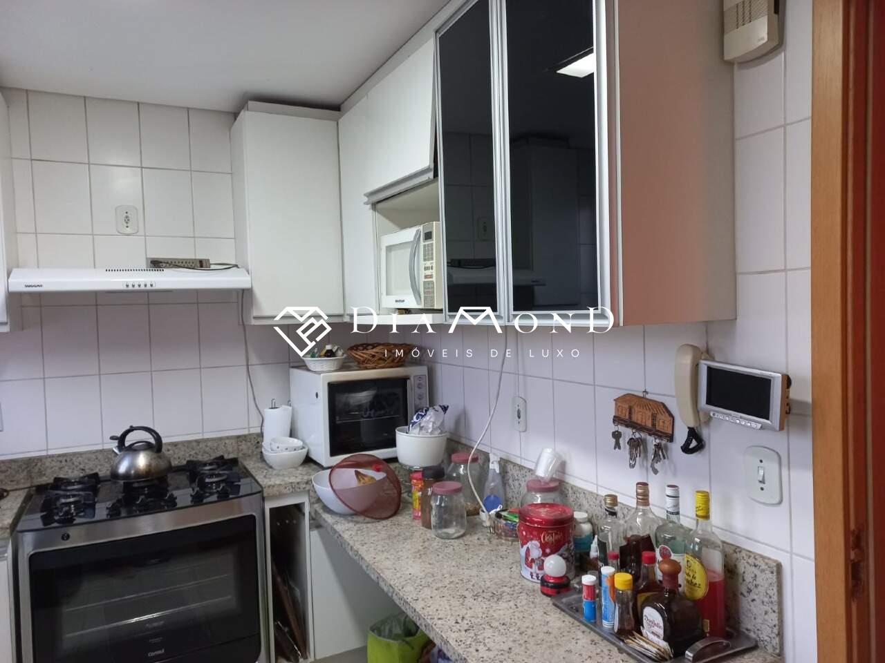 Apartamento à venda no Santa Mônica: 