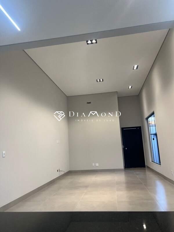 Casa à venda no Planalto: 