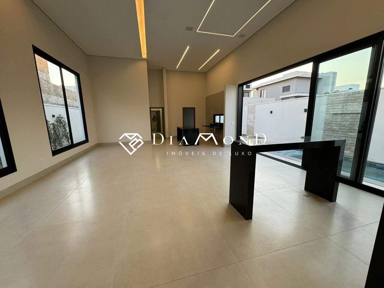 Casa em condomínio à venda no Laranjeiras: 