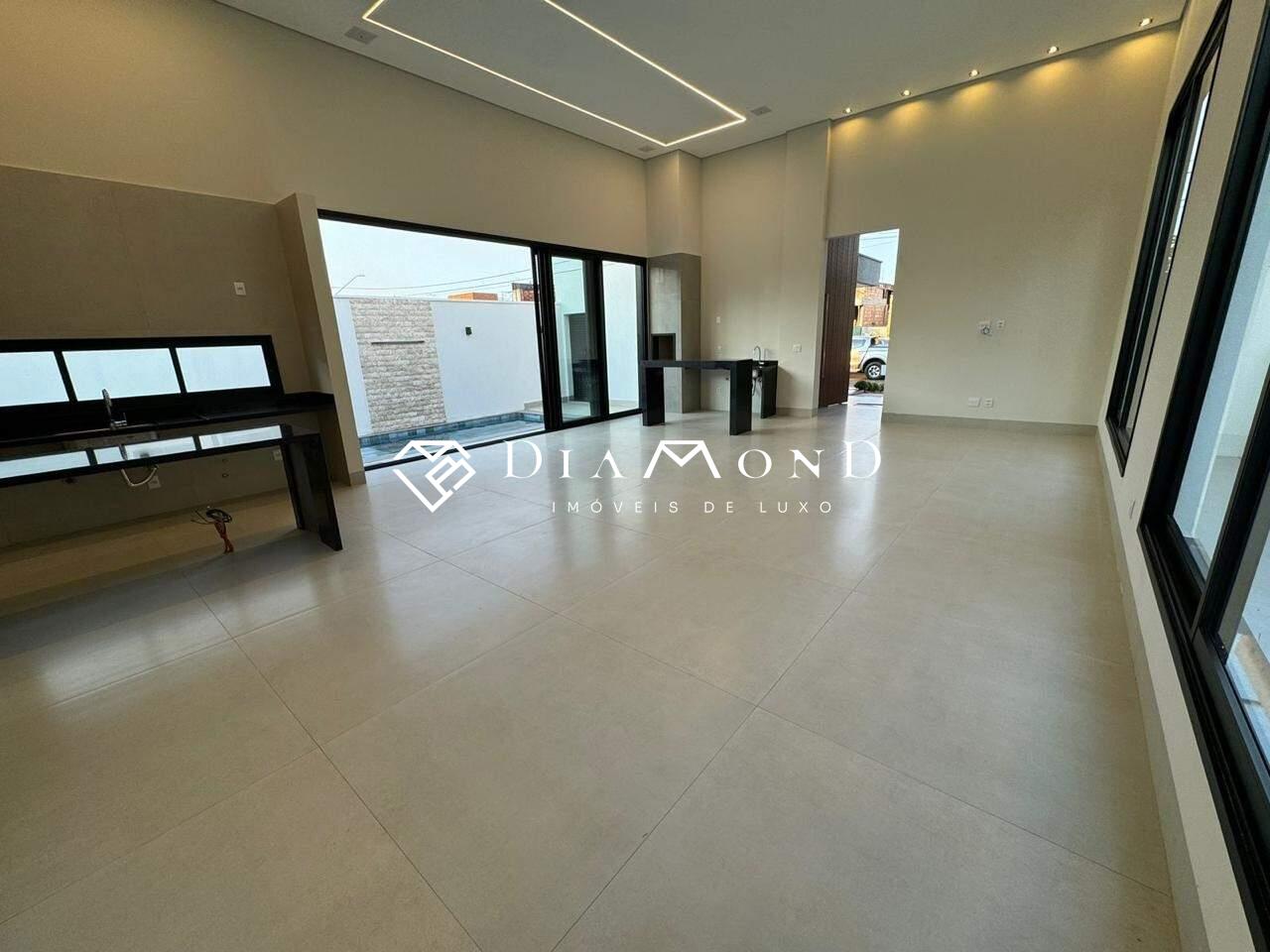 Casa em condomínio à venda no Laranjeiras: 