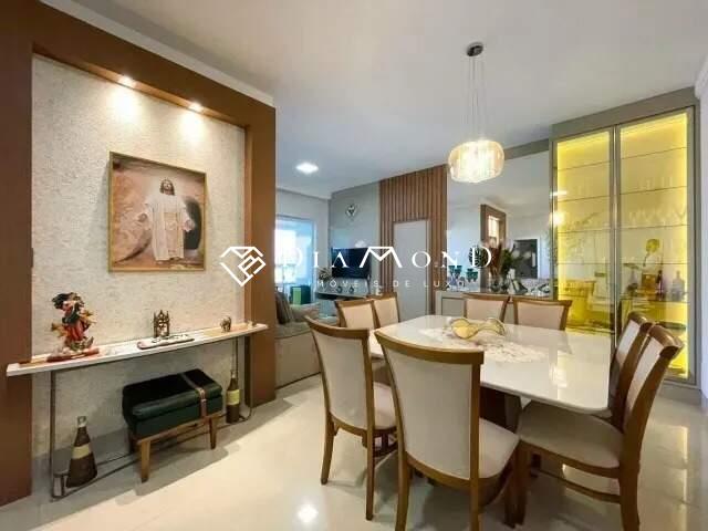 Apartamento à venda no Santa Mônica: 