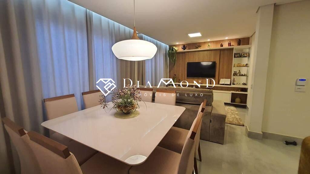 Casa à venda no Jaraguá: 