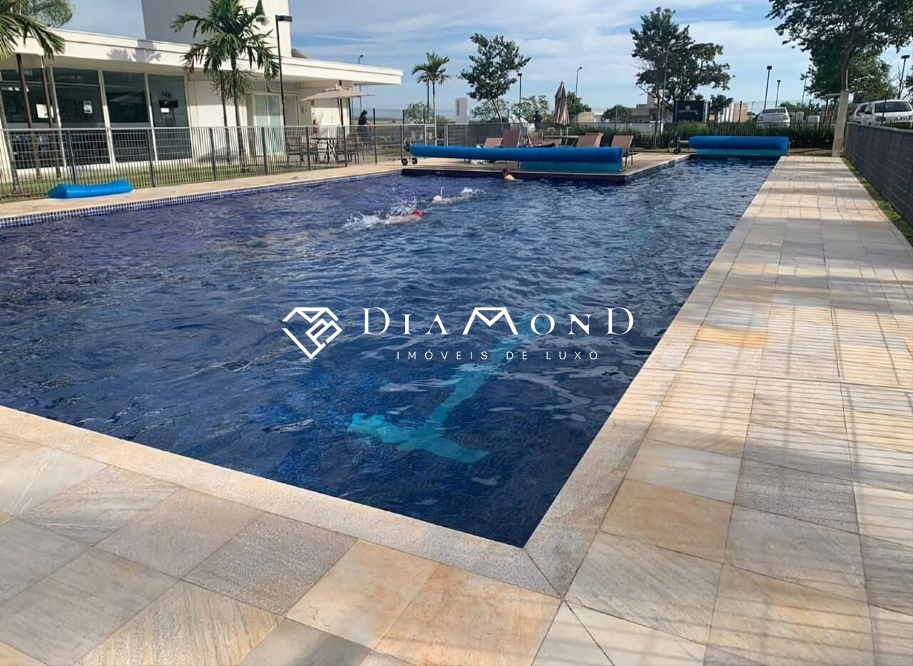 Terreno em condomínio à venda no Granja Marileusa: 