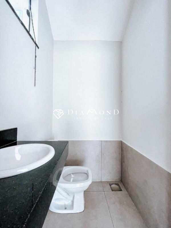 Casa à venda no Novo Mundo: 