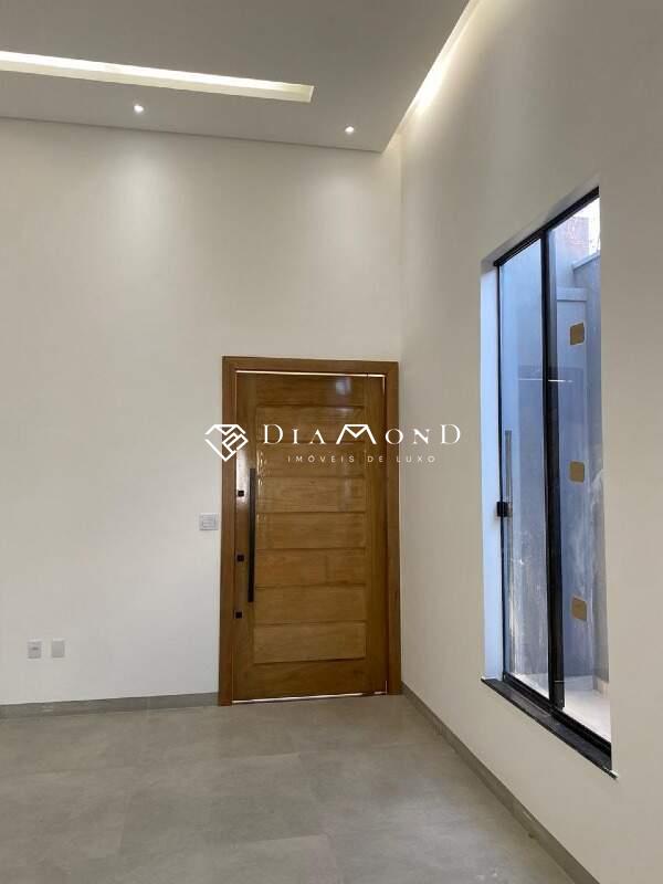 Casa à venda no Novo Mundo: 