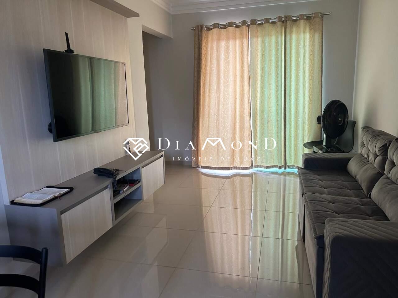 Apartamento à venda no Saraiva: 