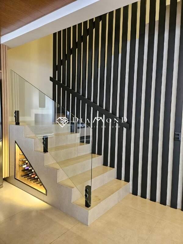 Casa em condomínio à venda no Grand Ville: 